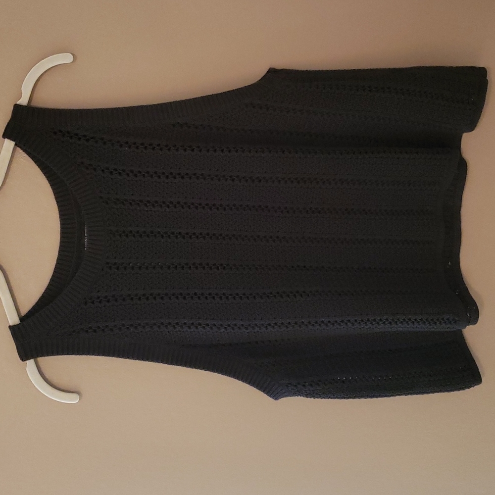 Banana Republic sleeveless Sweater